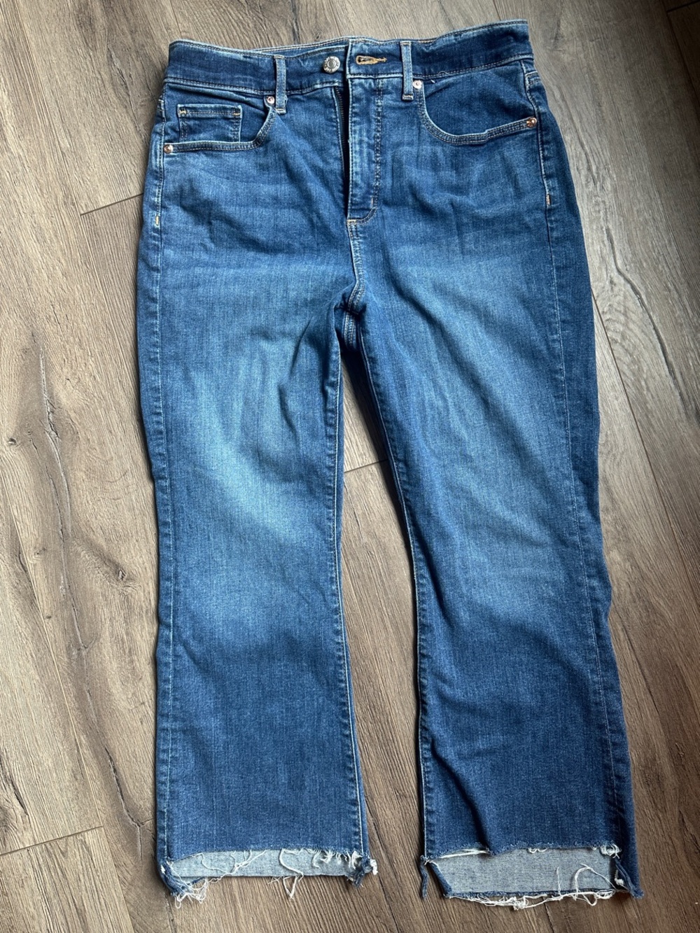 LOFT Kick Crop Jeans